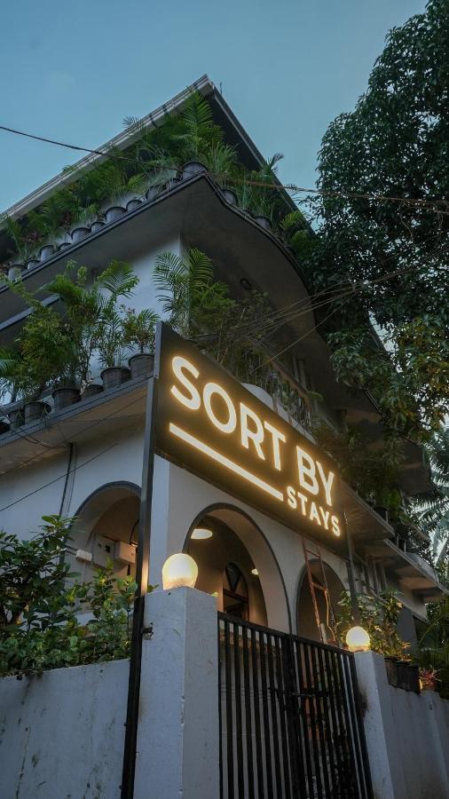 Hostel Sortby Stays,
